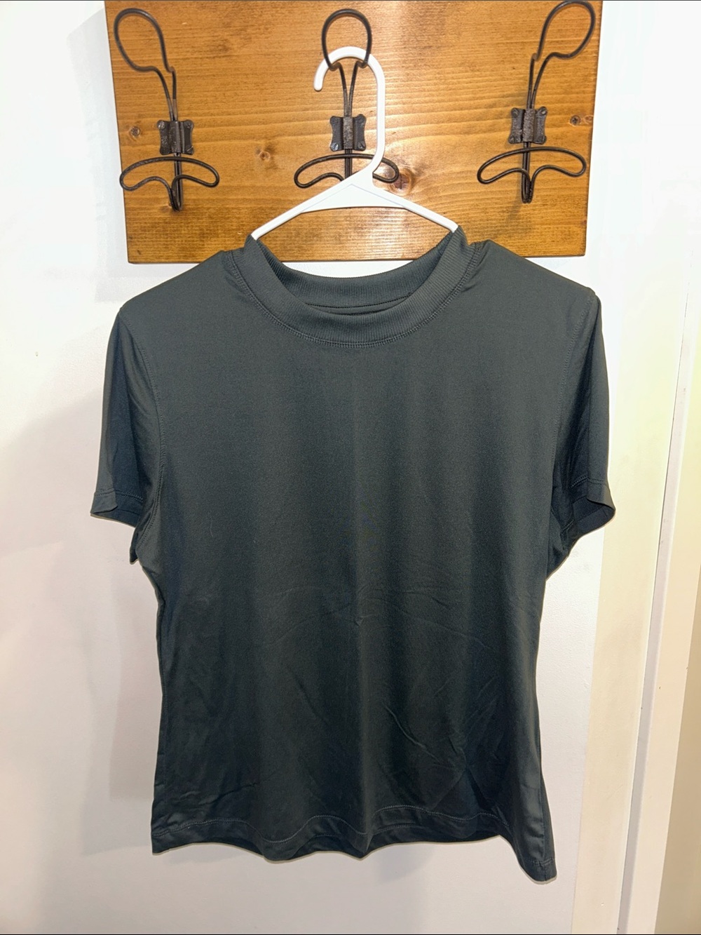 7 Diamonds Forest Green Short Sleeve Crewneck Tee